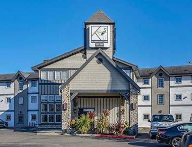front exterior of Kathryn Riverfront Inn, Ascend Hotel Collection